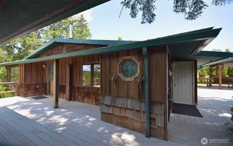 3408 428th St E, Eatonville, WA 98328