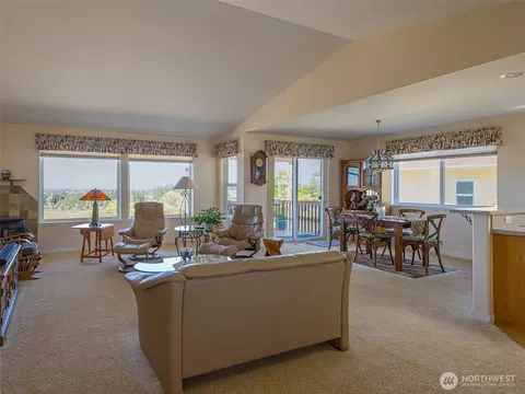 71 Onyx Ln, Sequim, WA 98382 photo 8