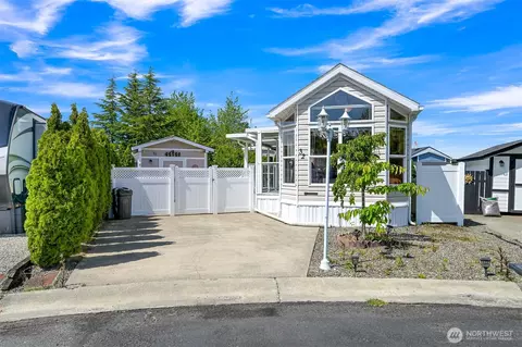 4751 Birch Bay Lynden Rd #32, Blaine, WA 98230