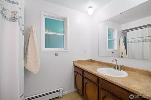 209 E 3rd St, Everson, WA 98247 photo 36