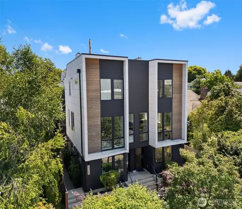 4330 Woodlawn Ave N #A, Seattle, WA 98103