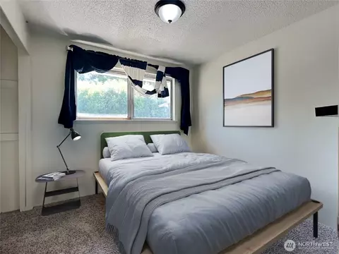 Bedroom - 17103 15th Ave E, Spanaway, WA 98387 photo 5 of 10
