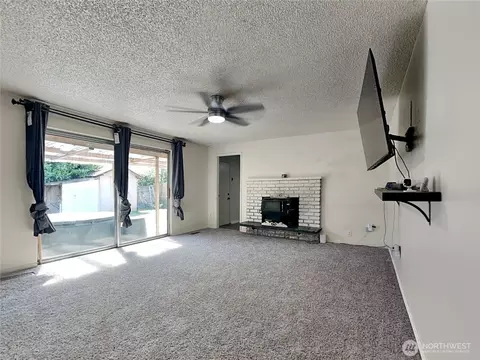 Living - 17103 15th Ave E, Spanaway, WA 98387 photo 4 of 4