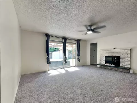 Living - 17103 15th Ave E, Spanaway, WA 98387 photo 1 of 4