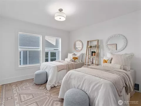 122 N 76th St, Seattle, WA 98103 photo 11