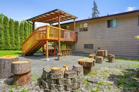 Exterior - 16604 3rd Ave SE, Bothell, WA 98012 photo 6 of 6