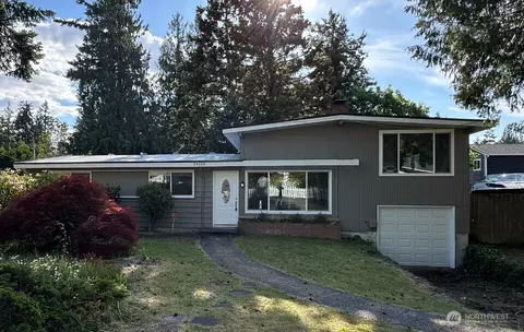 24104 105th Pl W, Edmonds, WA 98020
