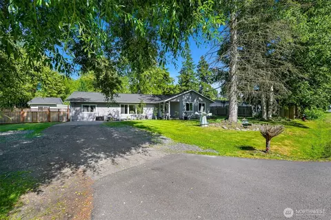 4238 Northwest Dr, Bellingham, WA 98226