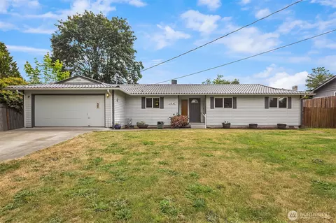 11847 SE 227th Pl, Kent, WA 98031