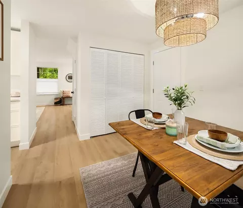 Dining - 2515 Summit Ave, Everett, WA 98201 photo 2 of 3