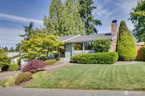 6901 226th Pl SW, Mountlake Terrace, WA 98043