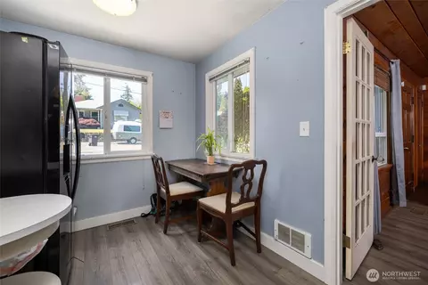 Dining - 5405 College Ave, Everett, WA 98203 photo 1 of 1