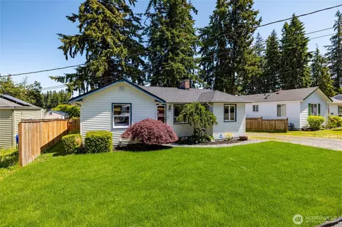 Exterior - 5405 College Ave, Everett, WA 98203 photo 11 of 11