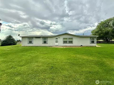 1888 Old Hwy 97, Okanogan, WA 98840