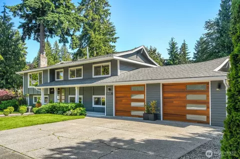 10515 NE 122nd St, Kirkland, WA 98034