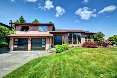 2119 N Trumpeter Dr, Mount Vernon, WA 98273