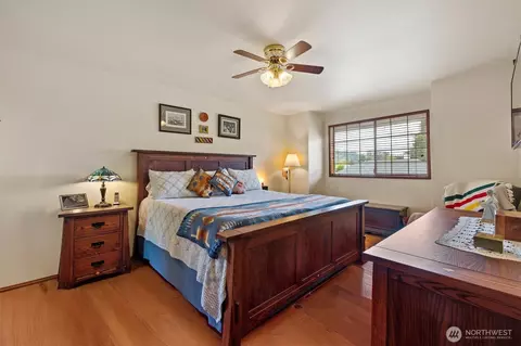 Bedroom - 14406 144th St E, Orting, WA 98360 photo 1 of 2