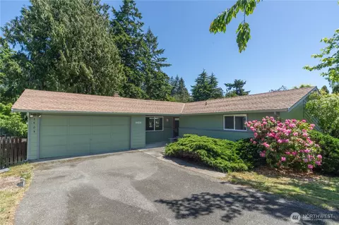 4404 Lopez St, Port Townsend, WA 98368