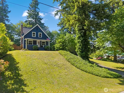 1010 Tacoma Ave, Port Orchard, WA 98366