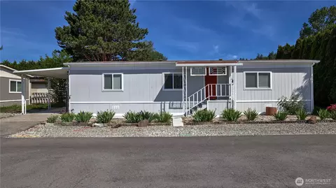 1510 Maple Ln #16, Kent, WA 98030