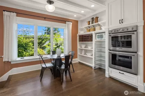 Kitchen - 914 18th Ave E, Seattle, WA 98112 photo 3 of 6