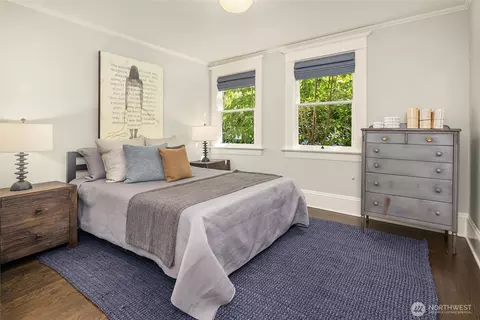 Bedroom - 914 18th Ave E, Seattle, WA 98112 photo 3 of 6