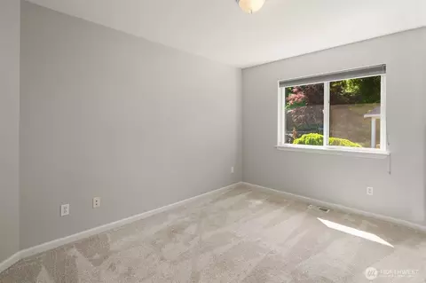 328 210th St SE, Bothell, WA 98021 photo 26