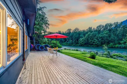 44517 Fir Rd, Gold Bar, WA 98251
