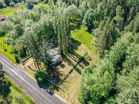 595 Oyler Rd, Ethel, WA 98542