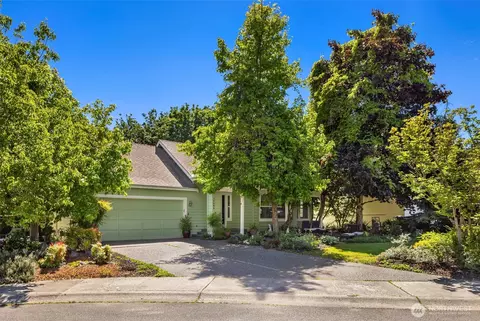 14566 86th Pl NE, Kenmore, WA 98028