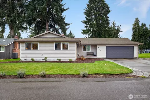 6103 Saint Andrews Dr SE, Olympia, WA 98513