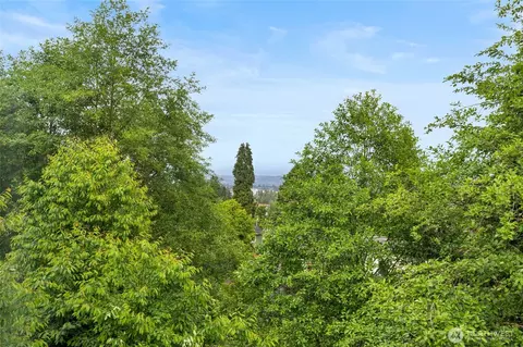 View/Area - 4309 Crescent Ave, Everett, WA 98203 photo 1 of 2
