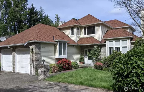 9516 SE 71st St, Mercer Island, WA 98040