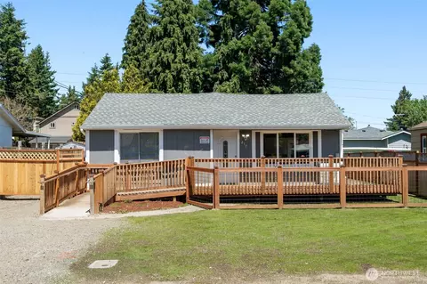 217 E 65th St, Tacoma, WA 98404