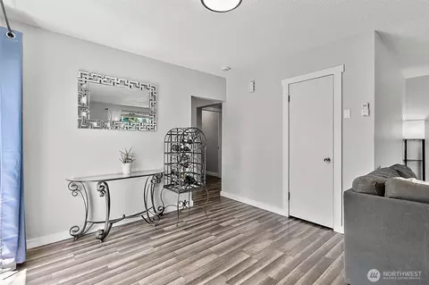 Entry Way - 405 Calistoga St W, Orting, WA 98360 photo 1 of 1