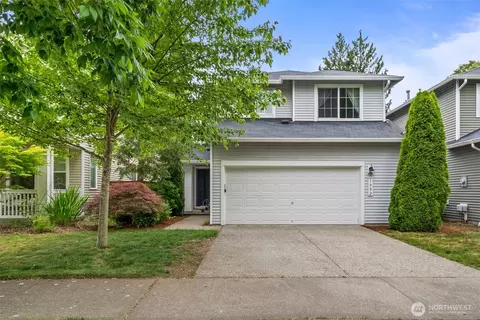 1082 G St SW, Tumwater, WA 98512