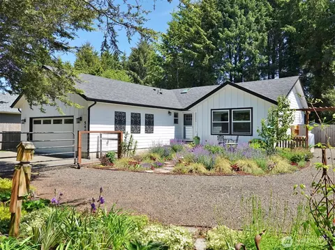 540 Meadow Ave NE, Ocean Shores, WA 98569
