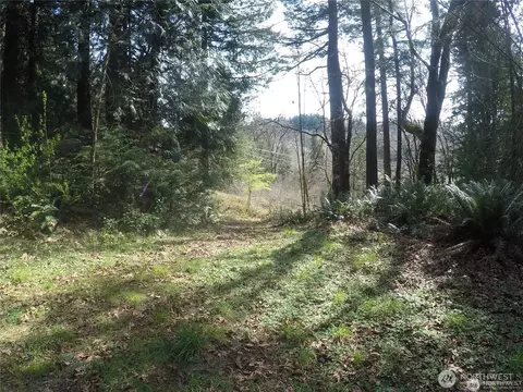 18002 SE May Valley Rd, Renton, WA 98059