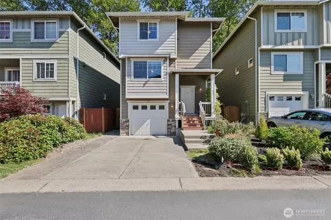 627 95th Ct SE #2, Everett, WA 98208