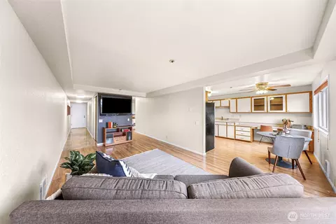 Living - 2619 Rucker Ave #4, Everett, WA 98201 photo 3 of 3