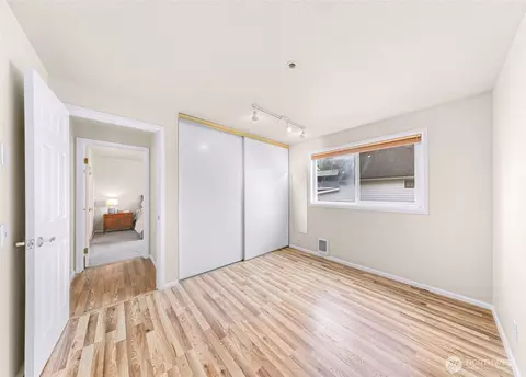 Bedroom - 2619 Rucker Ave #4, Everett, WA 98201 photo 4 of 4