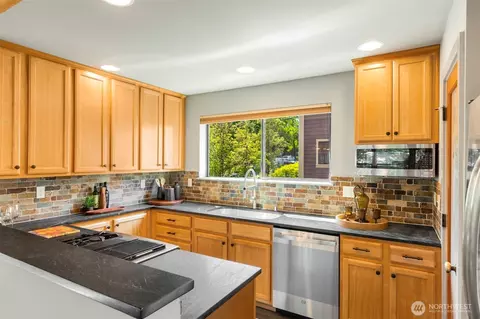 1818 E Pike St, Seattle, WA 98122 photo 12
