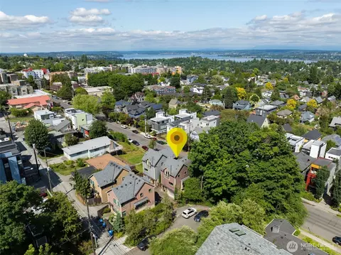 1818 E Pike St, Seattle, WA 98122 photo 2