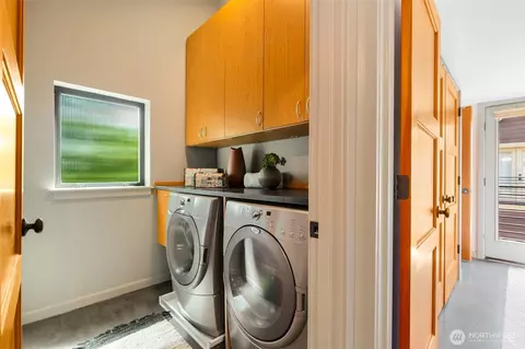 1818 E Pike St, Seattle, WA 98122 photo 24