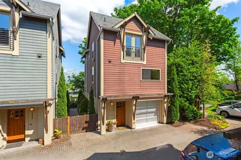 1818 E Pike St, Seattle, WA 98122 photo 3