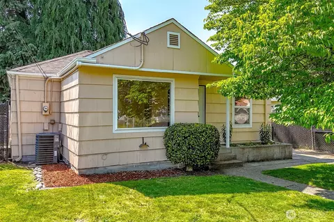 8416 Fawcett Ave, Tacoma, WA 98444