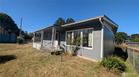 1506 164th Pl, Long Beach, WA 98631