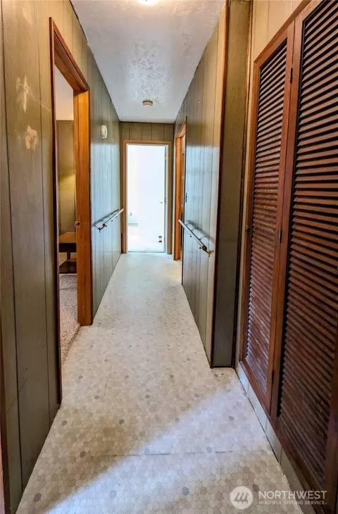 Entry Way - 1506 164th Pl, Long Beach, WA 98631 photo 1 of 1