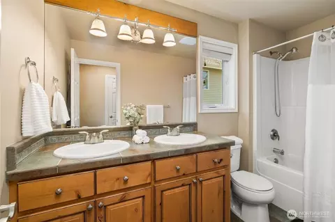 Bath - 4111 221st Pl SE, Bothell, WA 98021 photo 5 of 5