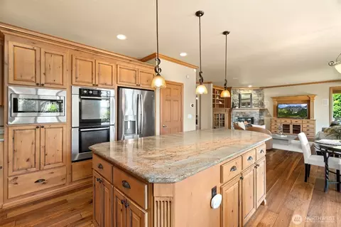 Kitchen - 4111 221st Pl SE, Bothell, WA 98021 photo 3 of 4